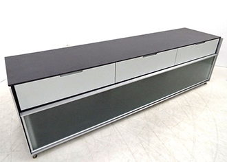 インチピット(Incipit)サイドボード