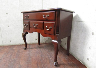 クイーンアン コンソールチェスト