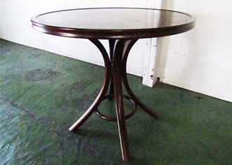 T-130 ラウンドテーブル